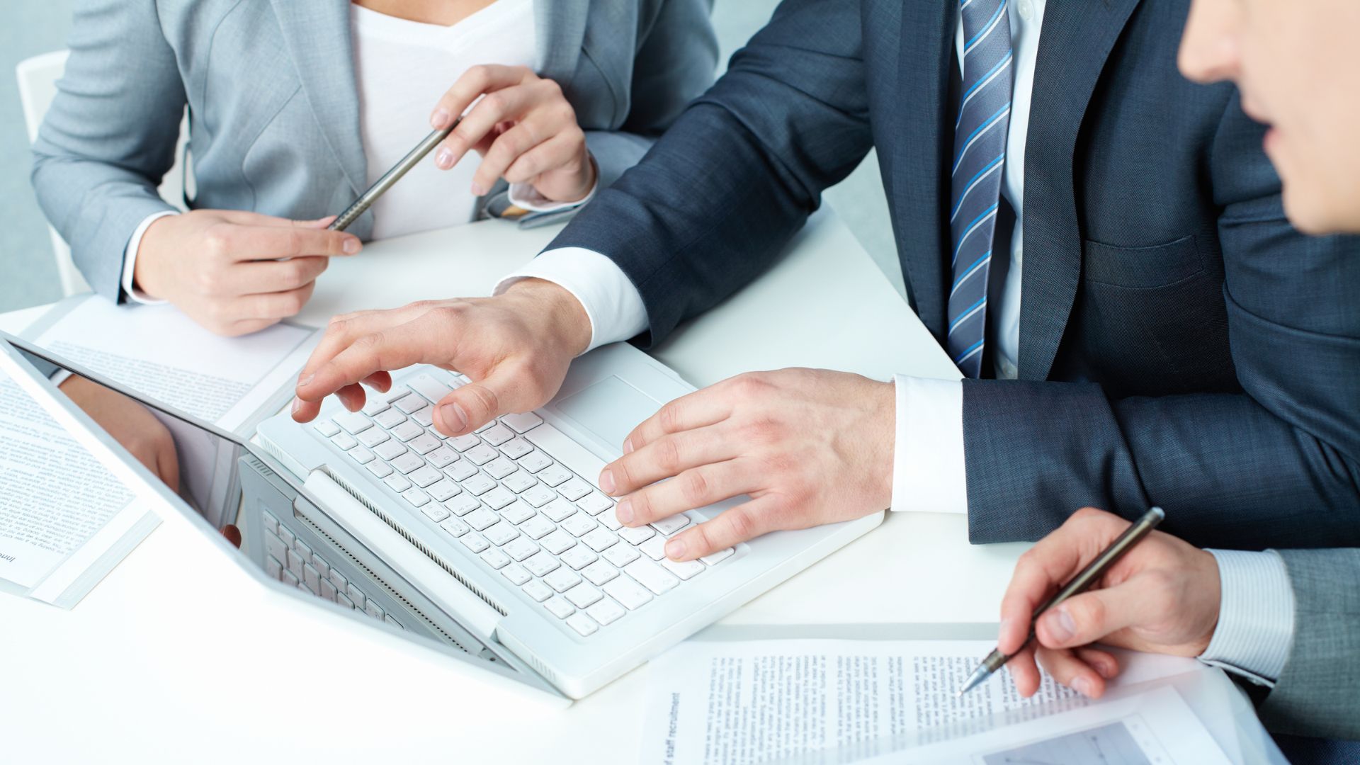Multinacionais: como a DGA Group pode agregar na contabilidade das empresas?